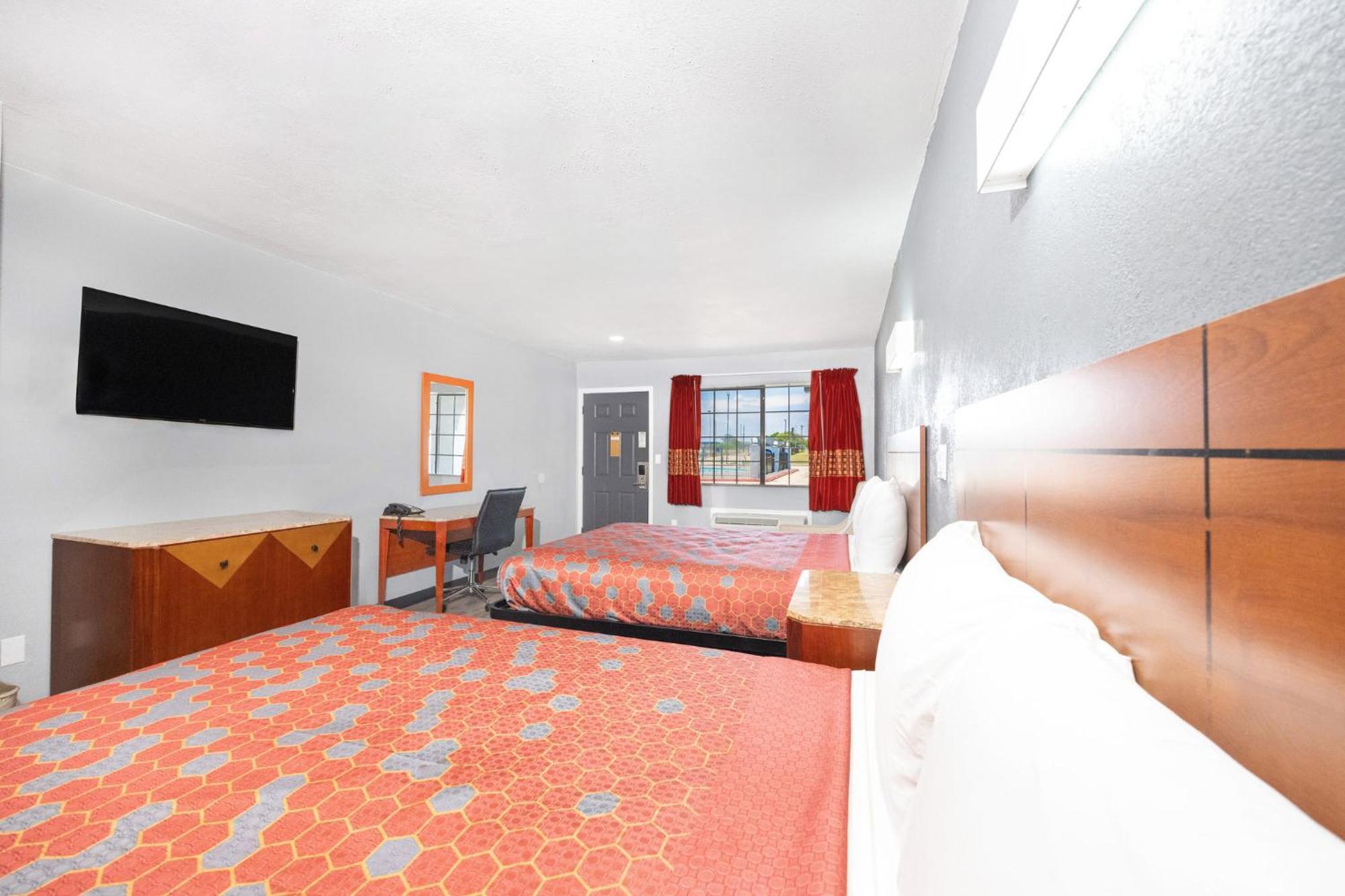 Motel Executive 2*