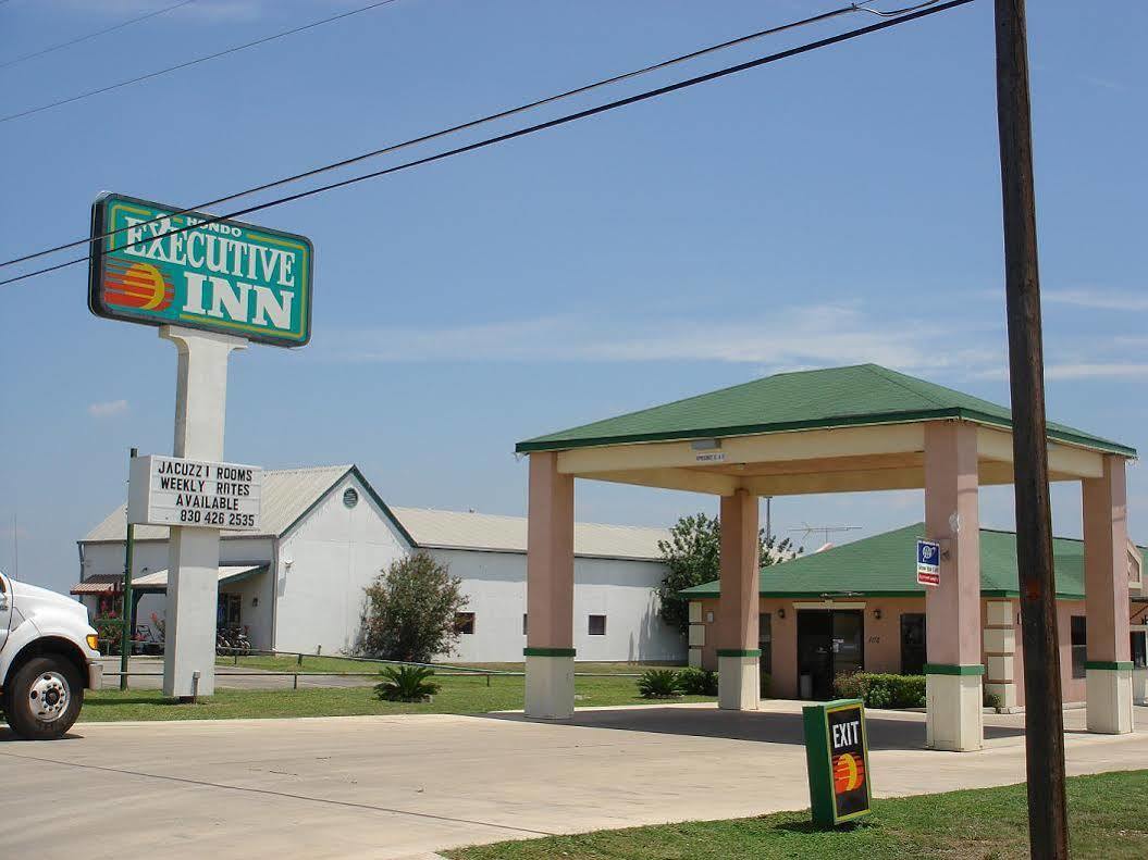 Executive Motel